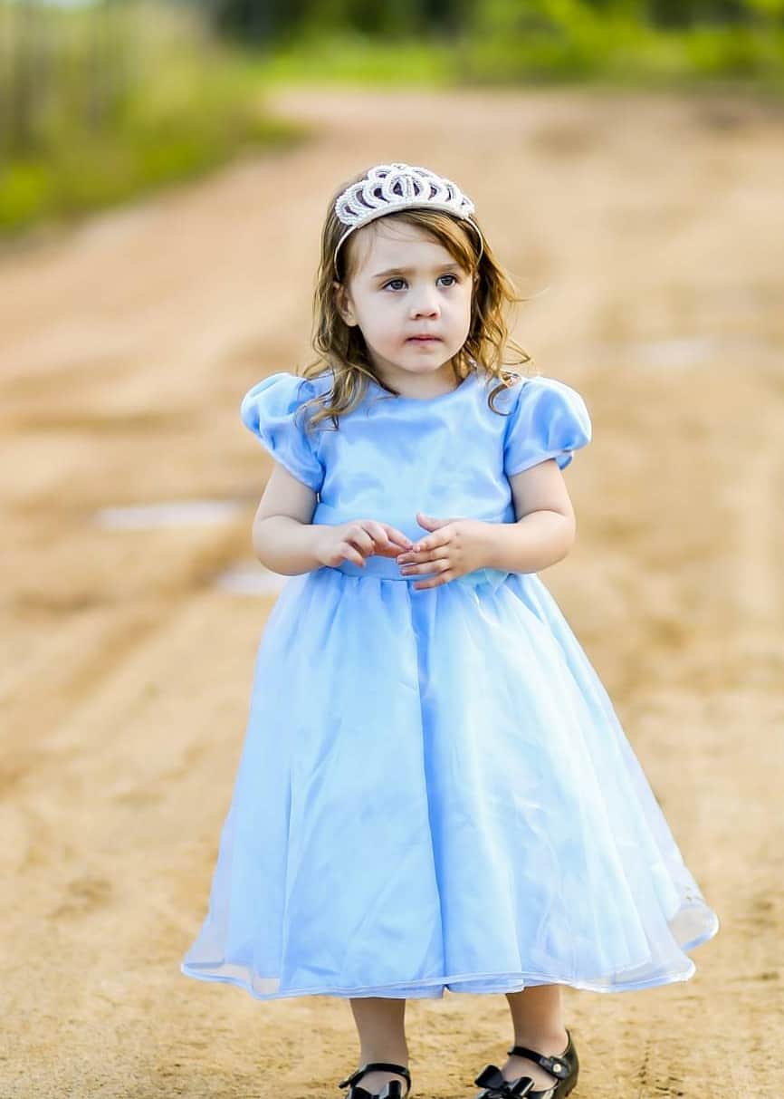 vestido azul infantil
