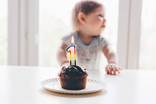 Lembrancinhas de aniversário de 1 ano-bebê- bolo